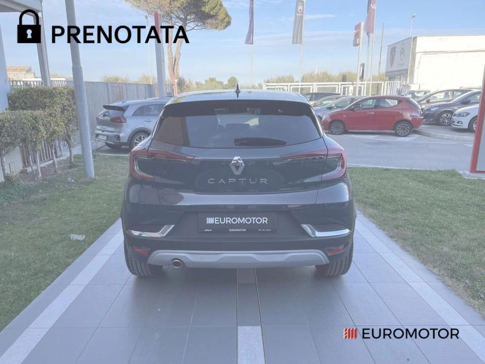 Renault Captur usata a Bari (6)