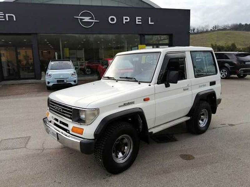 Toyota Land Cruiser 2.turbodiesel SW LJ70 VX  del 1992 usata a Fano