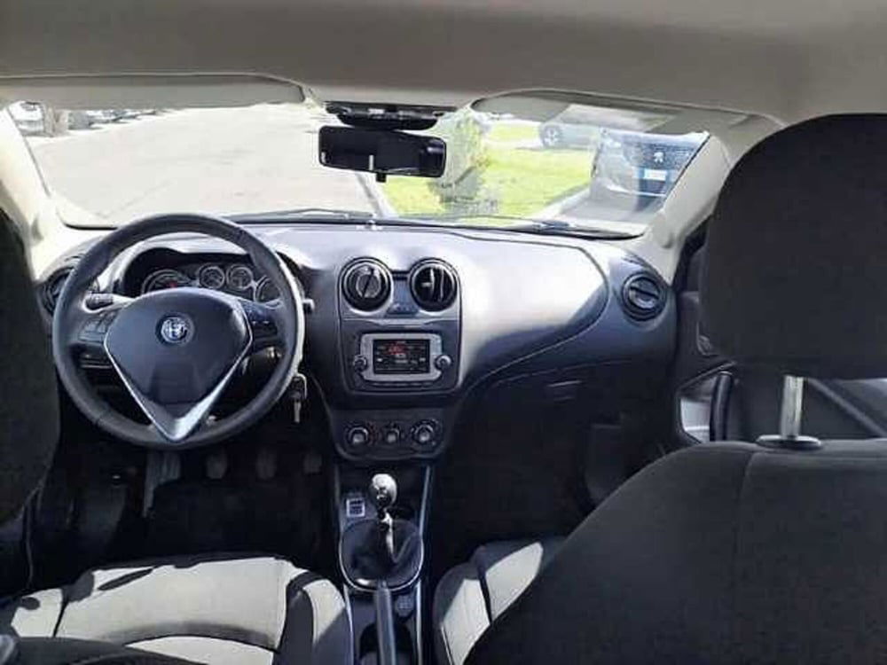 Alfa Romeo MiTo usata a Roma (7)