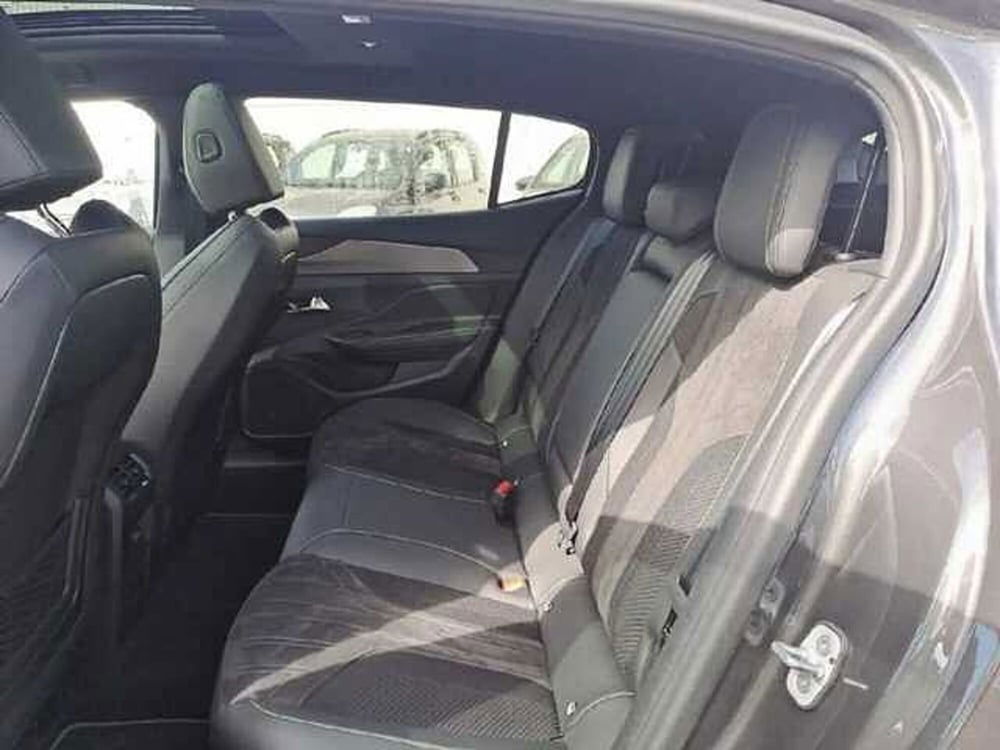 Peugeot 408 usata a Roma (9)