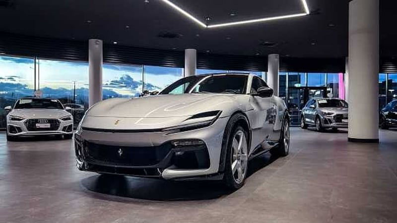 Ferrari Purosangue Purosangue 6.5 del 2024 usata a San Giovanni Teatino