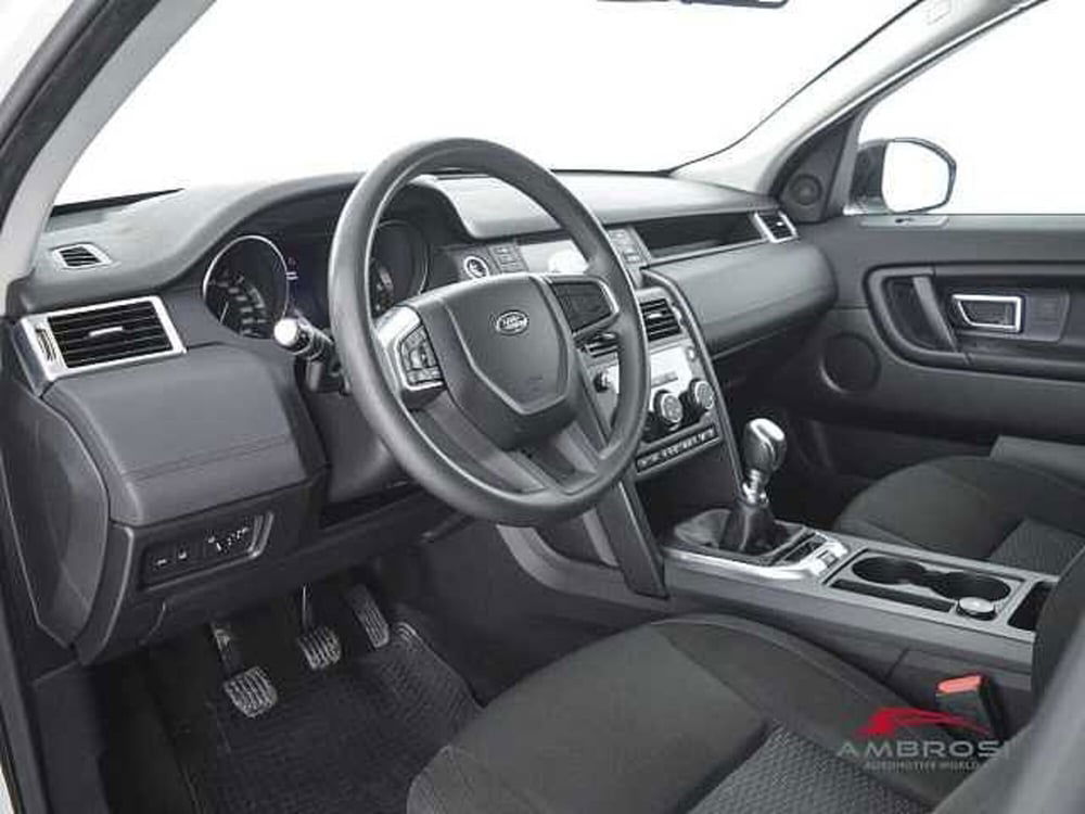 Land Rover Discovery Sport usata a Perugia (8)