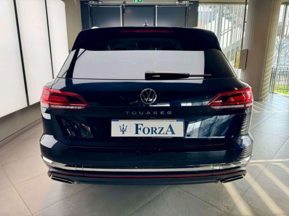 Volkswagen Touareg usata a Torino (7)