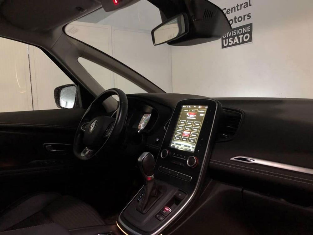 Renault Scenic E-Tech Electric usata a Torino (7)