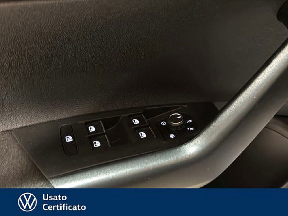 Volkswagen Taigo usata a Vicenza (15)