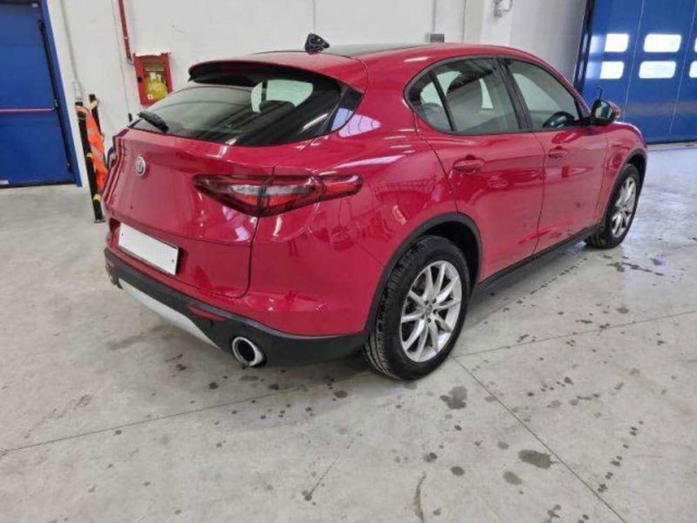 Alfa Romeo Stelvio usata a Bologna (2)