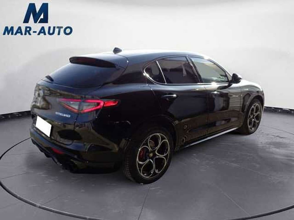 Alfa Romeo Stelvio nuova a Treviso (3)