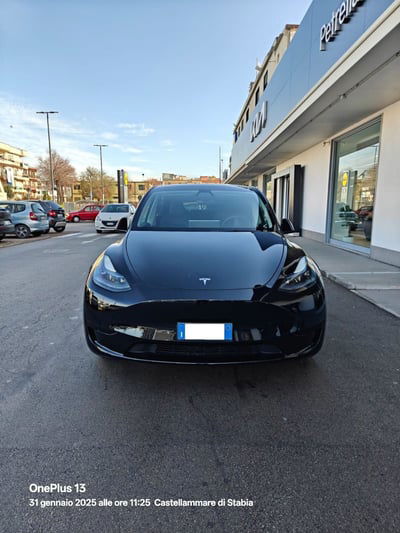 Tesla Model Y Single Motor rwd del 2023 usata a Castellammare di Stabia