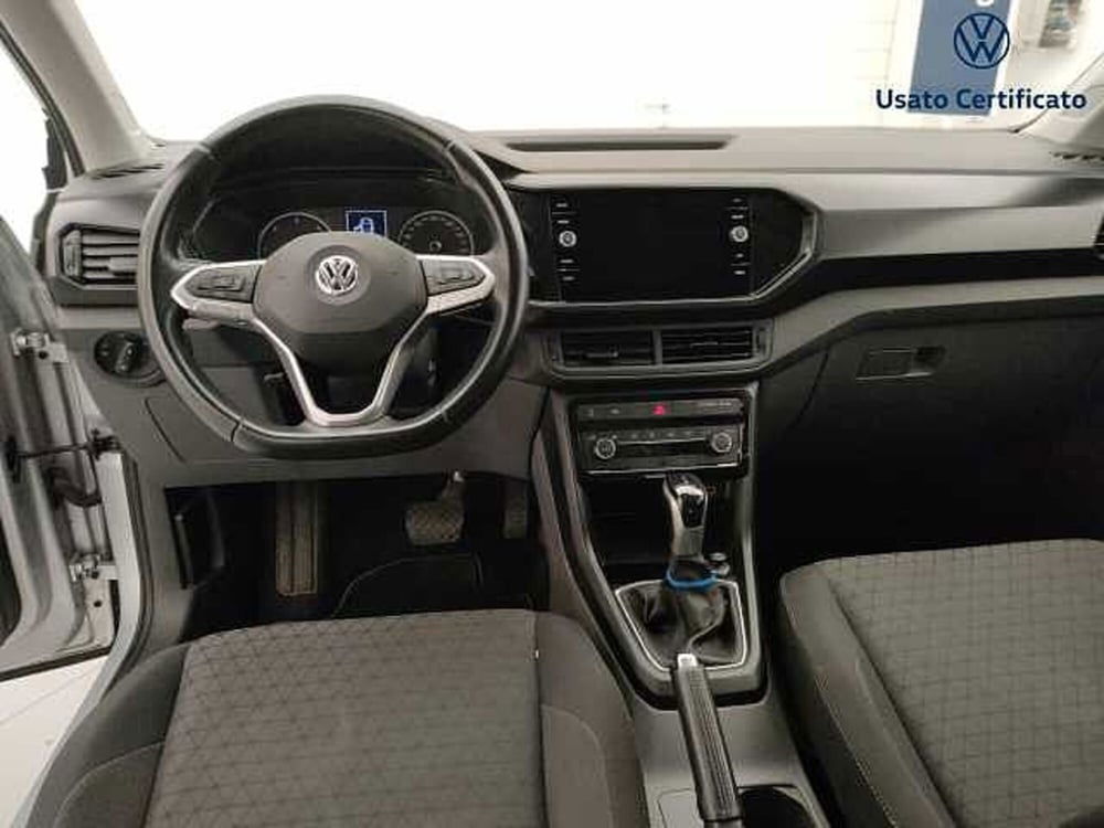 Volkswagen T-Cross usata a Varese (15)