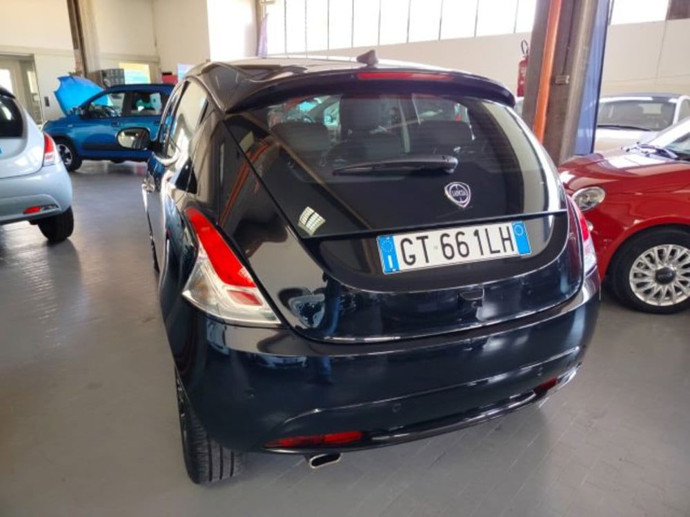 Lancia Ypsilon usata a Forlì-Cesena (8)