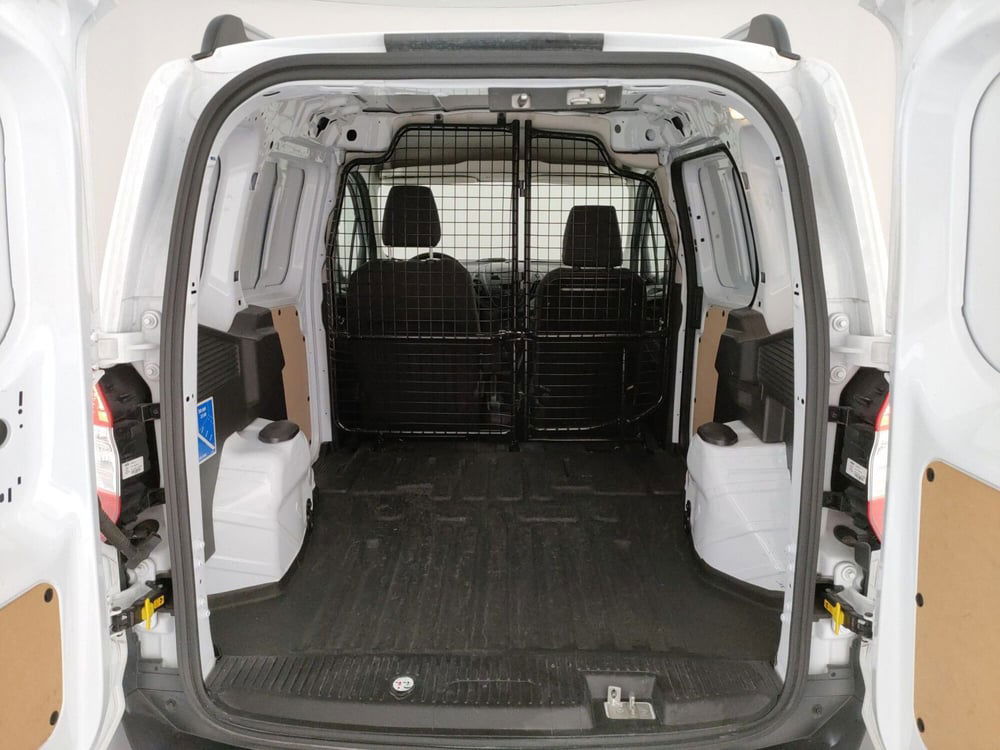 Ford Transit Courier usata a Roma (9)