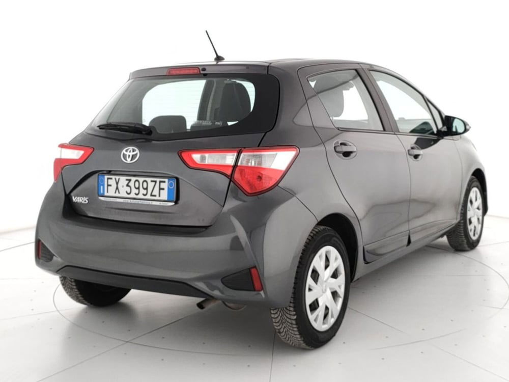 Toyota Yaris usata a Roma (2)