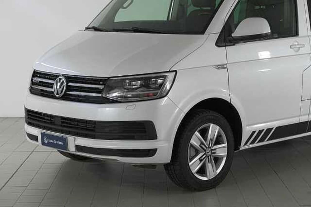 Volkswagen Multivan usata a Como (7)