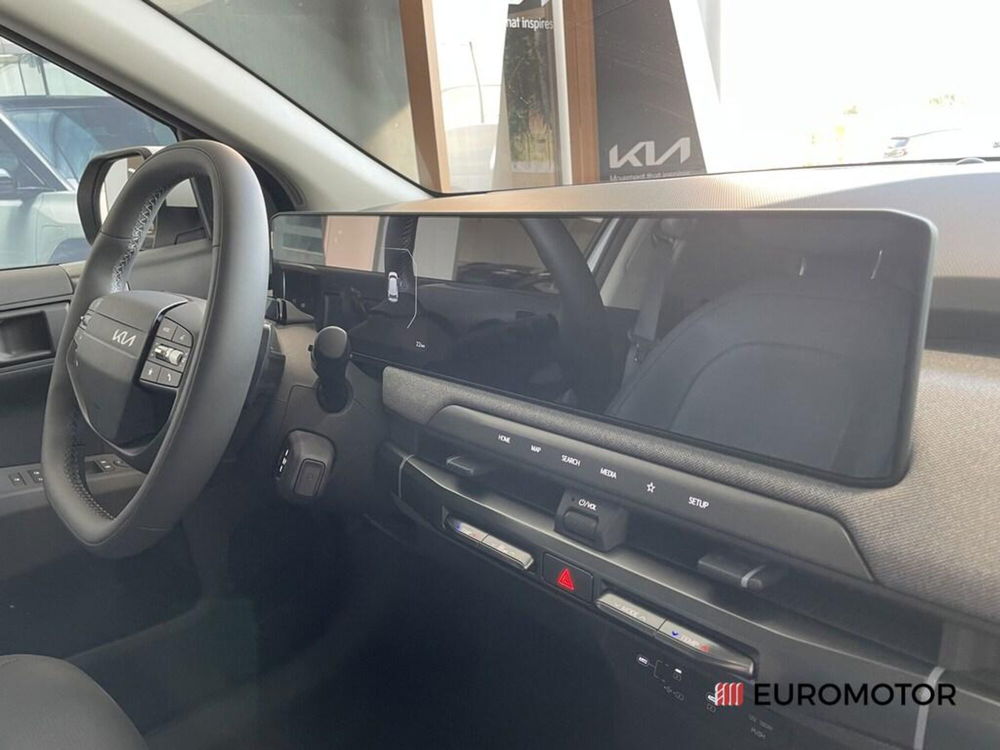 Kia EV3 nuova a Bari (12)