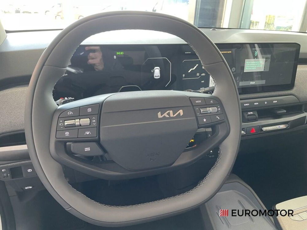 Kia EV3 nuova a Bari (15)