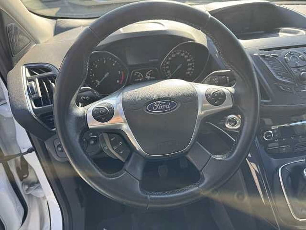 Ford Kuga usata a Torino (13)