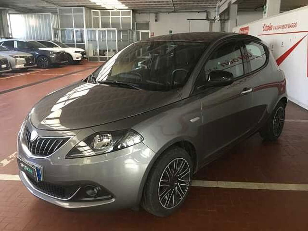 Lancia Ypsilon usata a Varese