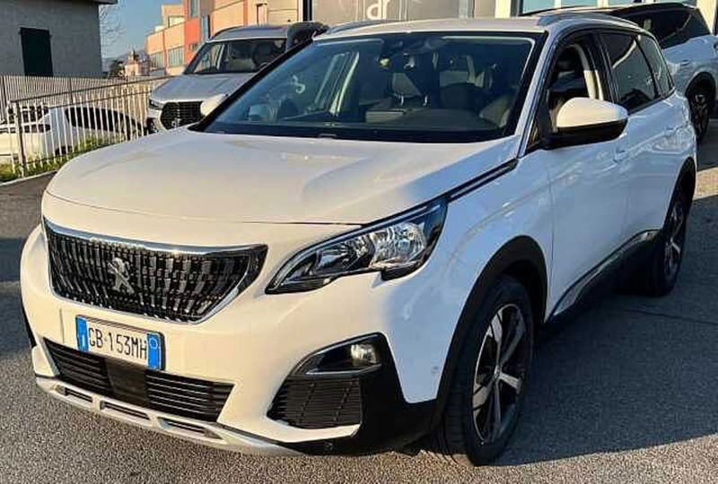 Peugeot 5008 BlueHDi 130 S&S Allure  del 2020 usata a Sarzana