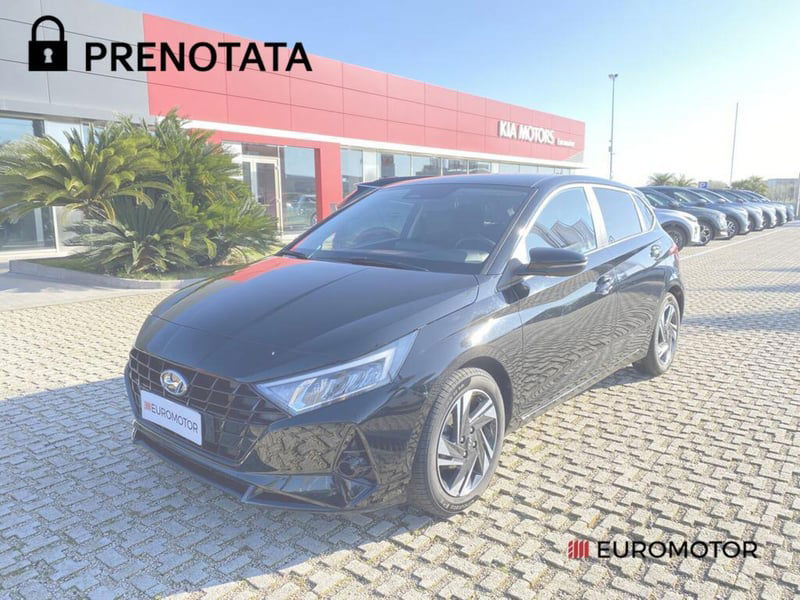 Hyundai i20 1.2 mpi Connectline mt del 2021 usata a Modugno