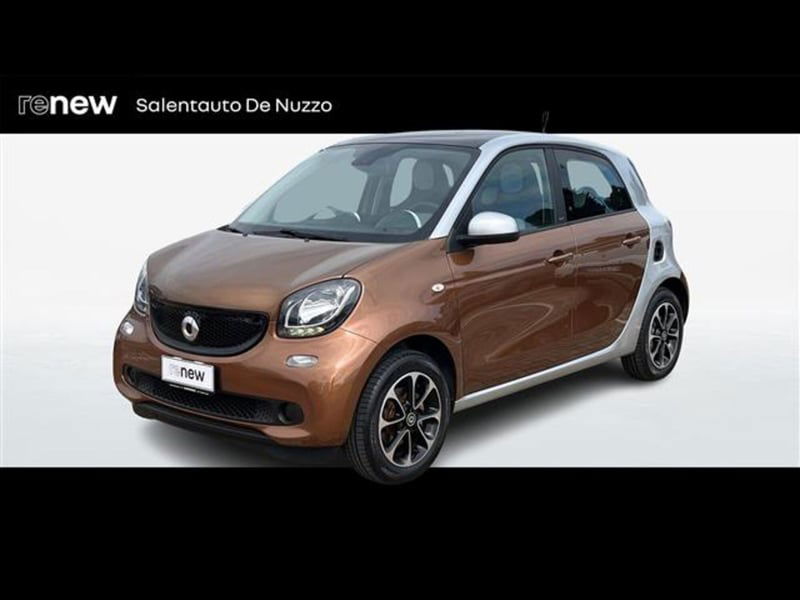 smart forfour forfour 70 1.0 Passion  del 2015 usata a Lecce