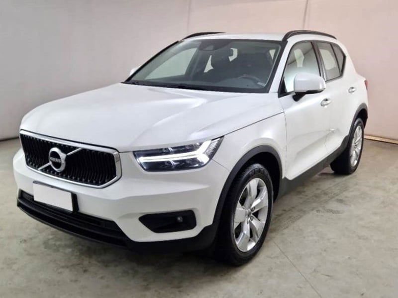 Volvo XC40 D3  del 2019 usata a Bari