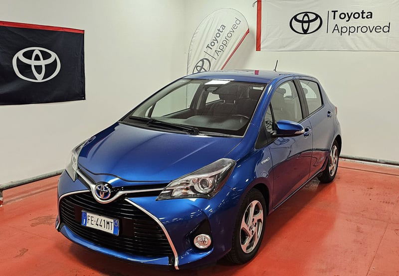 Toyota Yaris 1.5 Hybrid 5 porte Active  del 2016 usata a Messina