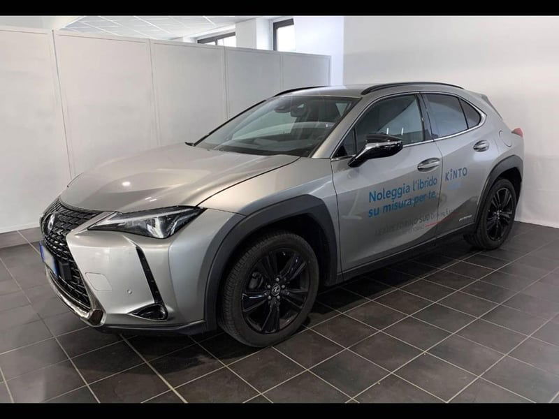 Lexus UX Hybrid Midnight nuova a Torino