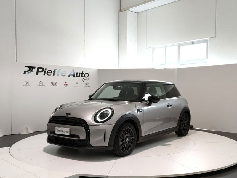 MINI Mini 1.5 Cooper Classic  del 2024 usata a L'Aquila