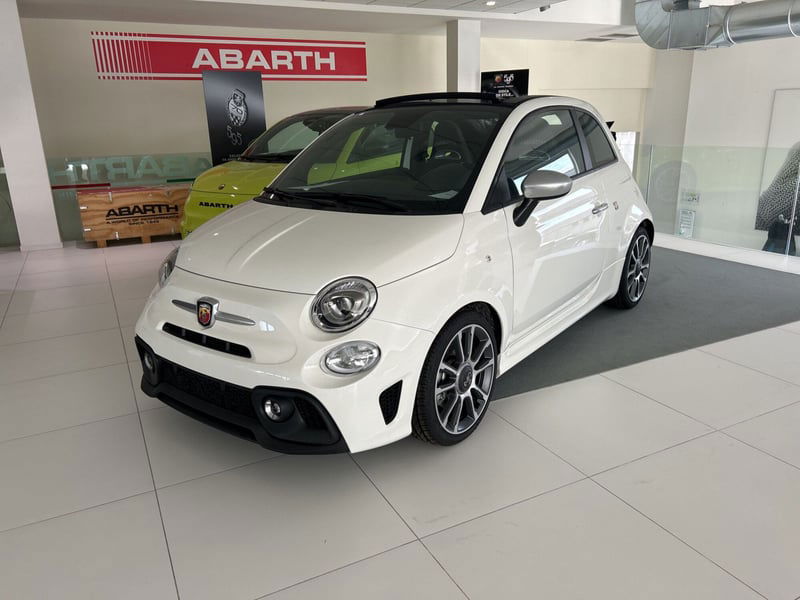 Abarth 595 Cabrio 595 C 1.4 Turbo T-Jet 165 CV nuova a Arezzo