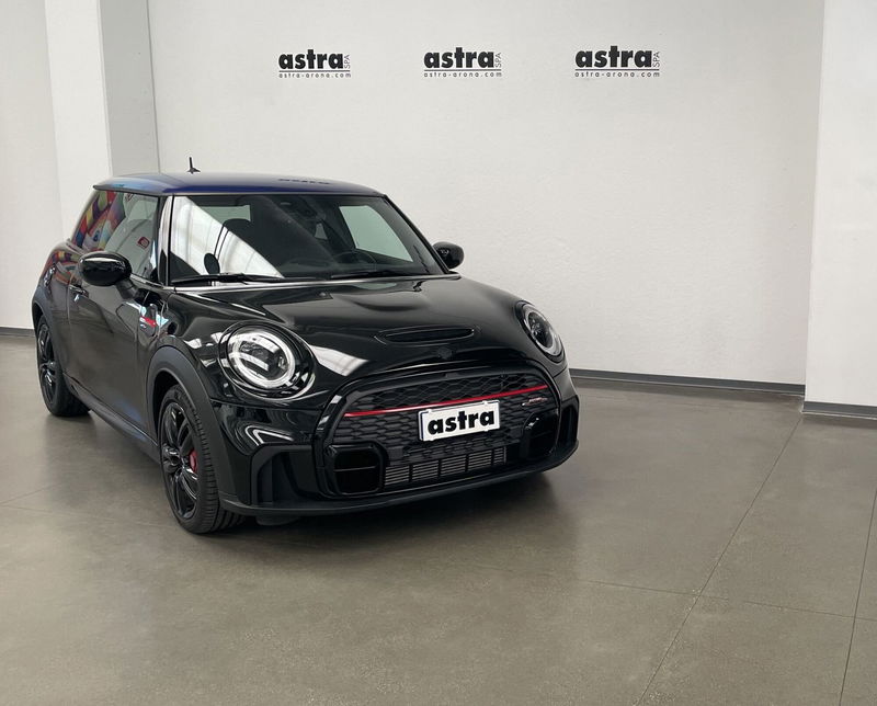 MINI Mini 2.0 John Cooper Works JCW del 2022 usata a Arona