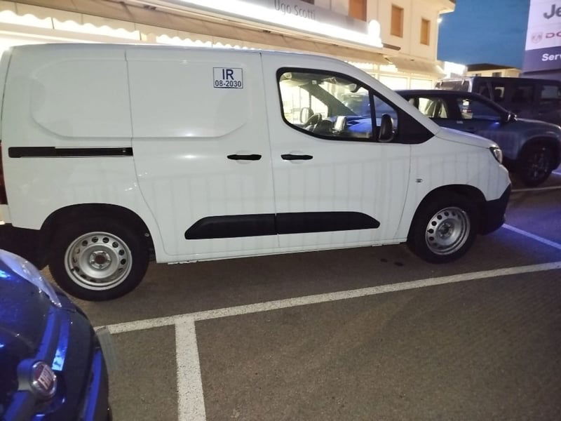 Fiat Doblò Furgone van 1.5 bluehdi 130cv CH1 nuova a Castelfiorentino