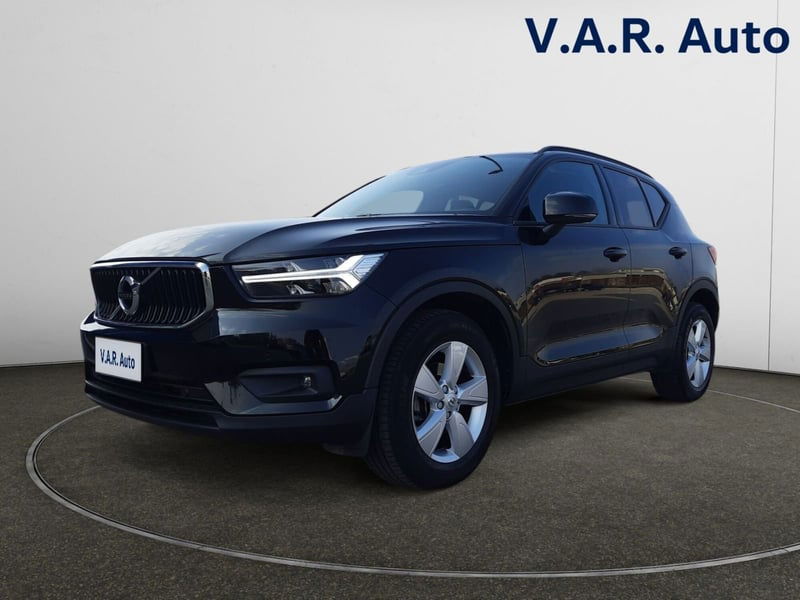 Volvo XC40 T3 Geartronic Momentum  del 2019 usata a Imola