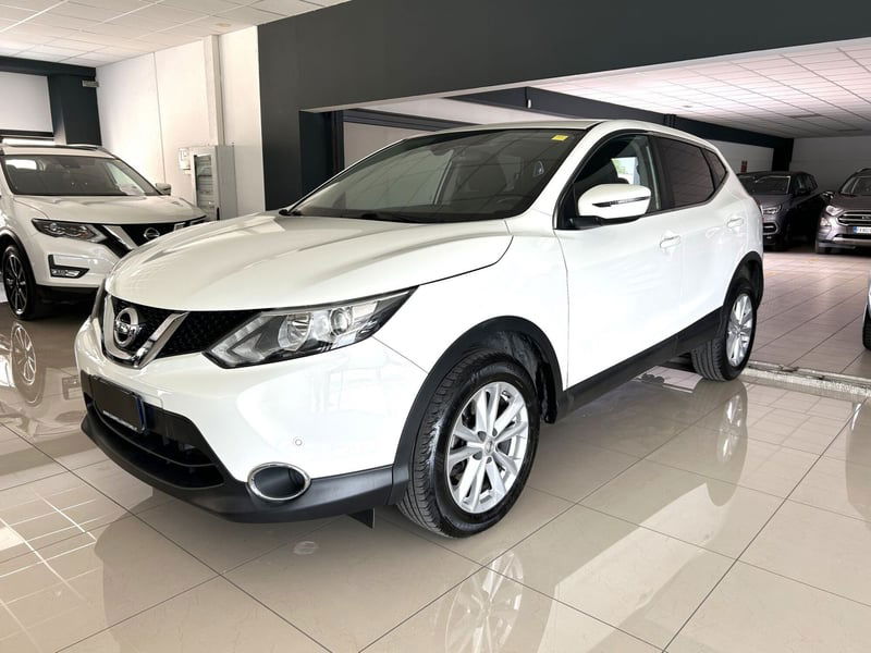 Nissan Qashqai 1.2 DIG-T Acenta  del 2016 usata a Ferrara