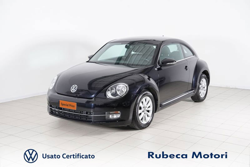 Volkswagen Maggiolino 1.6 TDI Design del 2012 usata a Citta' della Pieve