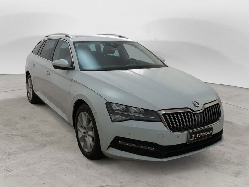 Skoda Superb Station Wagon 2.0 TDI EVO 200 CV SCR DSG Wagon 4x4 Laurin&Klement del 2020 usata a Torino