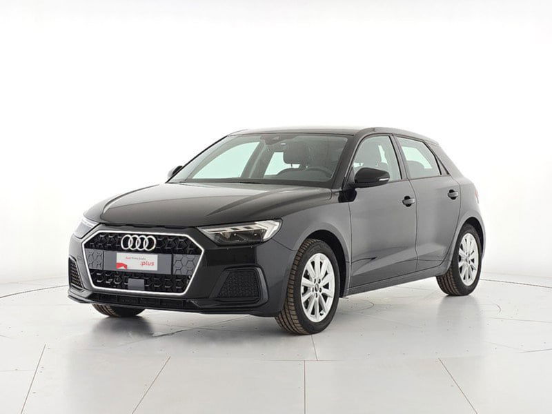 Audi A1 Sportback Sportback 25 1.0 tfsi Business del 2024 usata a Alba