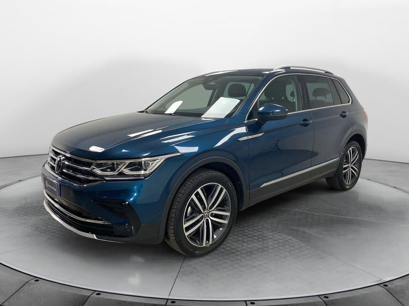 Volkswagen Tiguan 2.0 TDI 150 CV SCR DSG 4MOTION Elegance del 2021 usata a Carnago