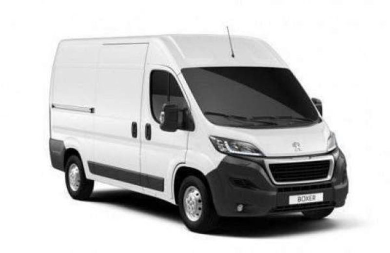 Peugeot Boxer Telaio 335 2.2 BlueHDi 140 S&S PLM Cabinato nuova a Empoli