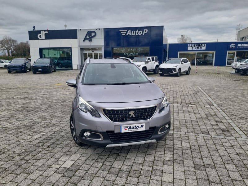 Peugeot 2008 BlueHDi 100 S&S Allure del 2019 usata a Lucca