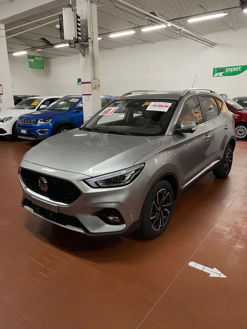 Mg ZS ZS 1.5 Luxury nuova a Lucca