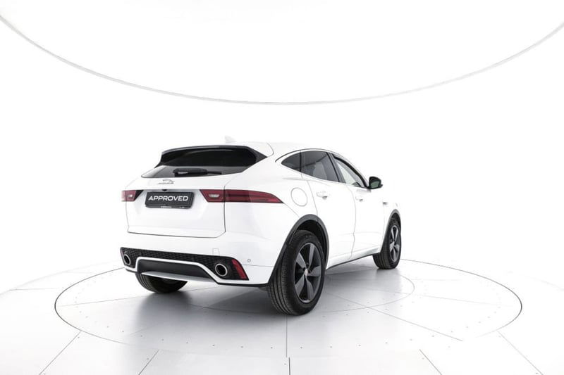 Jaguar E-Pace 2.0D 150 CV AWD aut. R-Dynamic del 2019 usata a Viterbo