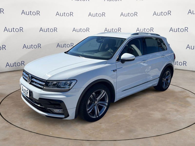 Volkswagen Tiguan 1.6 TDI SCR Sport BlueMotion Technology  del 2019 usata a Tito