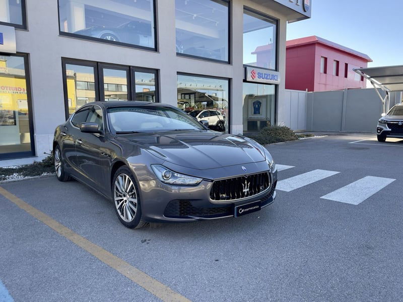 Maserati Ghibli Ghibli V6 Diesel del 2015 usata a Salerno