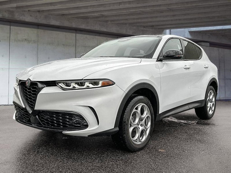 Alfa Romeo Tonale 1.3 phev Sprint Q4 280cv at6 nuova a Montebelluna