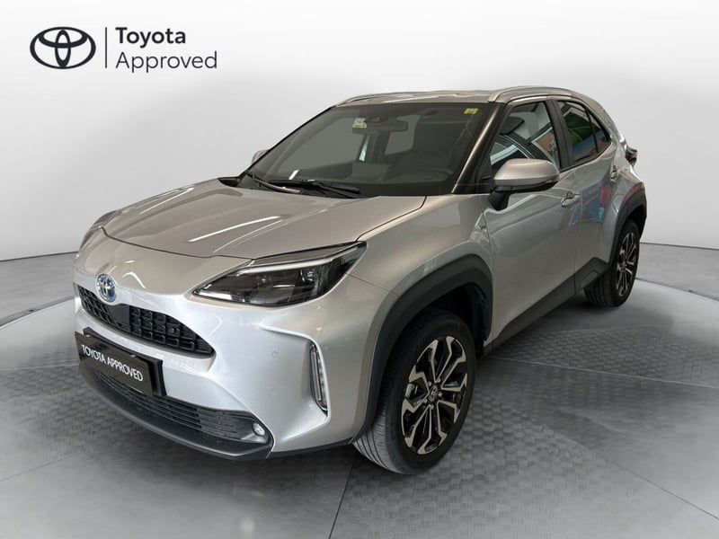 Toyota Yaris Cross 1.5 Hybrid 5p. E-CVT AWD-i Trend del 2023 usata a Curno