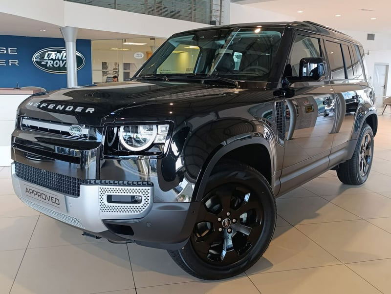 Land Rover Defender 110 3.0D I6 200 CV AWD Auto S nuova a Pesaro