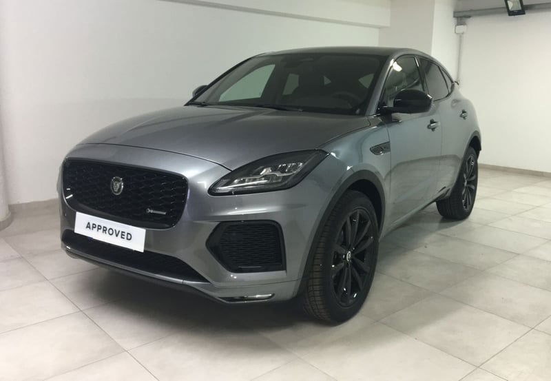 Jaguar E-Pace 2.0d i4 mhev R-Dynamic S awd 163cv auto del 2024 usata a Catanzaro