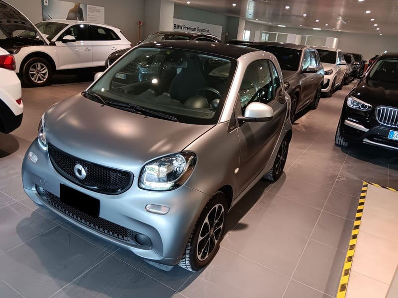 smart Fortwo 70 1.0 twinamic Passion  del 2017 usata a Asti