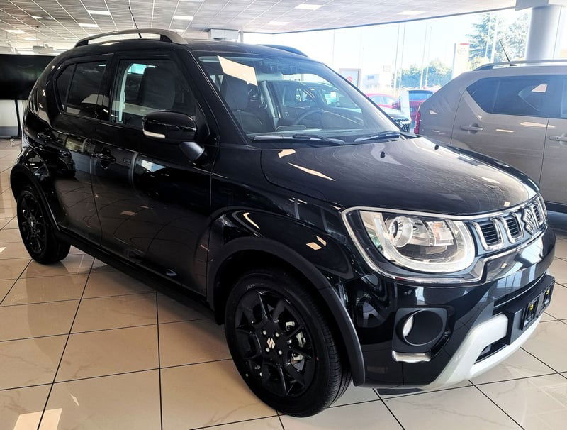 Suzuki Ignis 1.2 Hybrid Easy Top nuova a Cava Manara