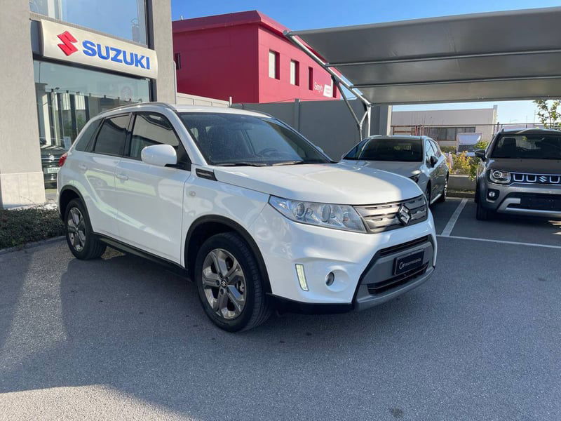 Suzuki Vitara 1.6 VVT V-Cool del 2018 usata a Salerno